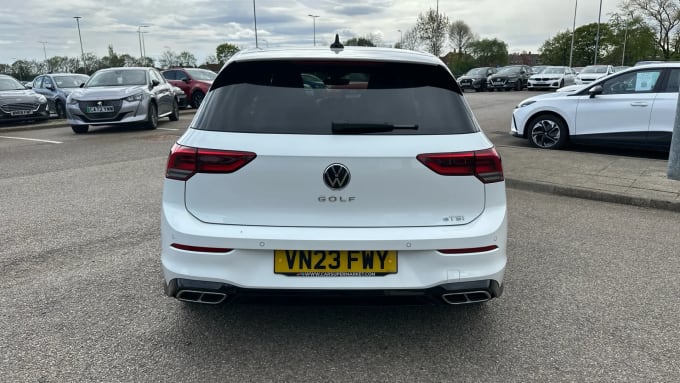 2023 Volkswagen Golf