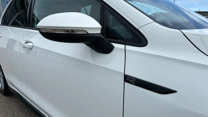 2023 Volkswagen Golf