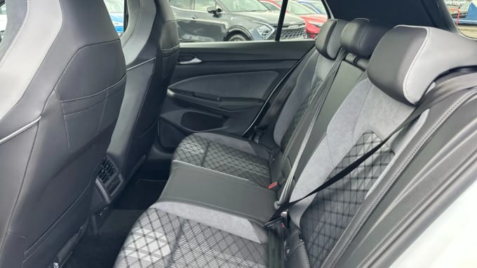 2023 Volkswagen Golf