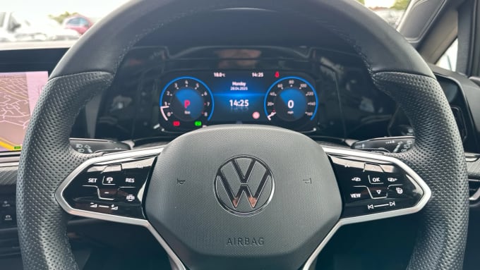 2023 Volkswagen Golf