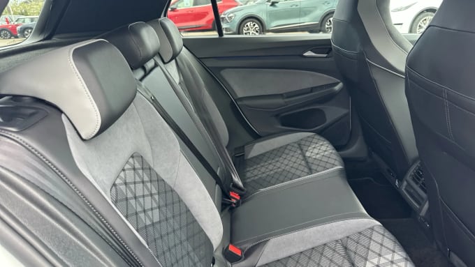 2023 Volkswagen Golf