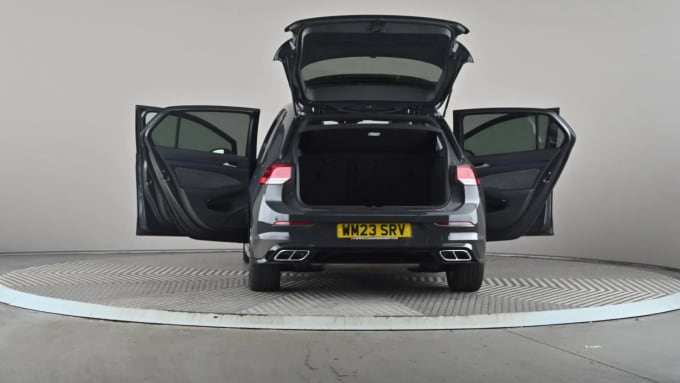 2023 Volkswagen Golf