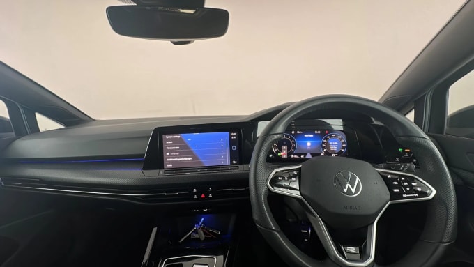 2023 Volkswagen Golf