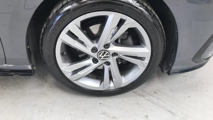 2022 Volkswagen Golf