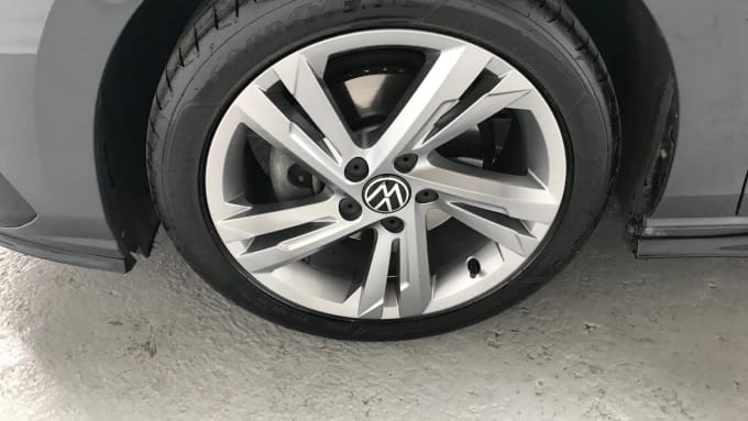 2022 Volkswagen Golf