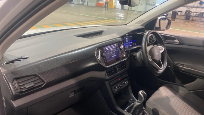 2023 Volkswagen T-cross