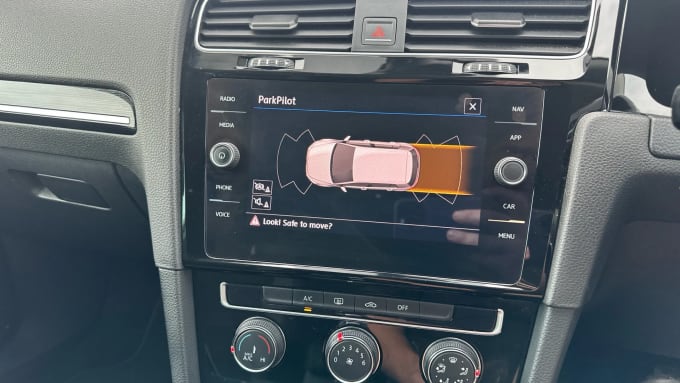 2017 Volkswagen Golf