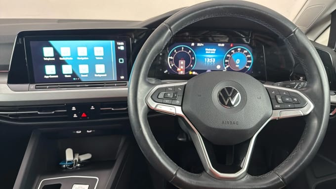 2023 Volkswagen Golf