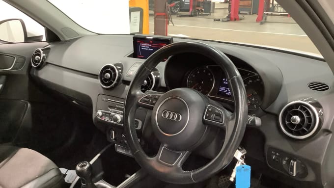 2017 Audi A1