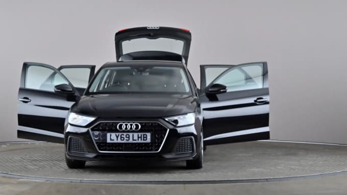 2020 Audi A1