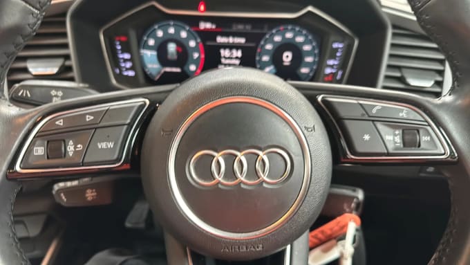 2019 Audi A1