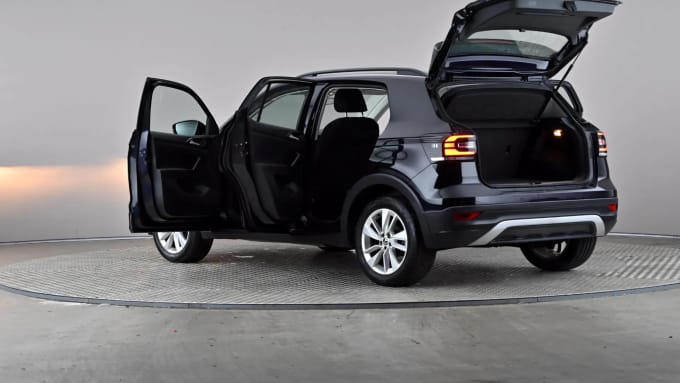 2021 Volkswagen T-cross