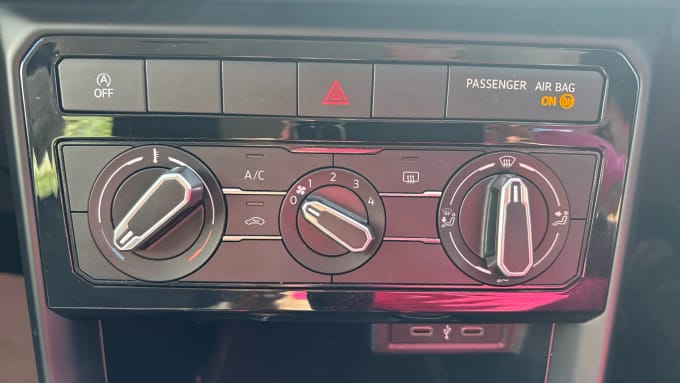 2022 Volkswagen T-cross