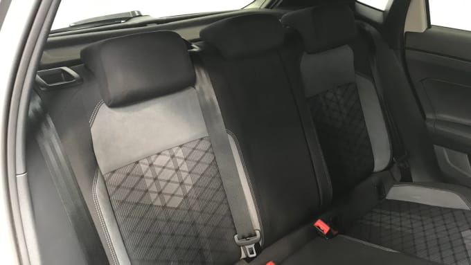 2022 Volkswagen Polo