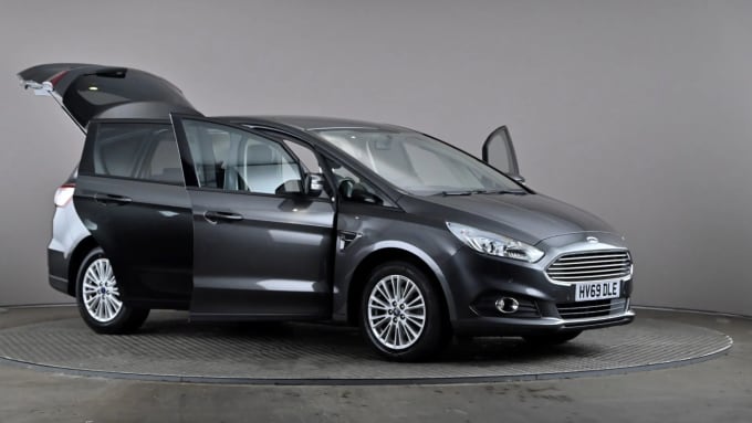 2019 Ford S-max