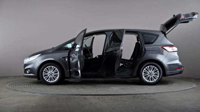 2019 Ford S-max