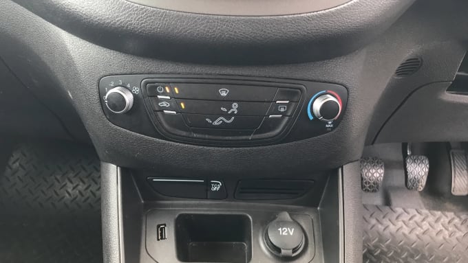 2019 Ford Transit Courier