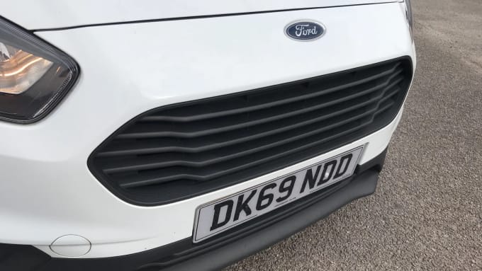 2019 Ford Transit Courier