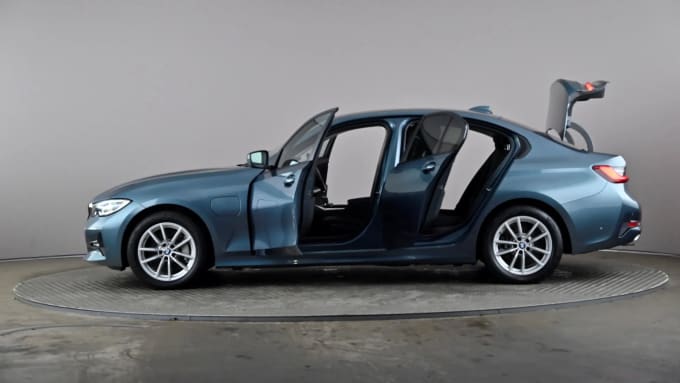 2021 BMW 3 Series