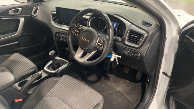 2022 Kia Ceed