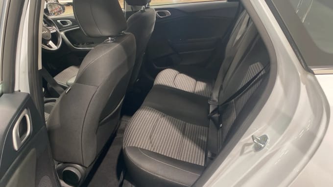 2022 Kia Ceed
