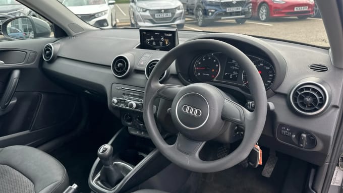 2017 Audi A1