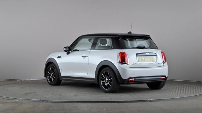 2022 Mini Hatch