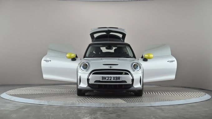 2022 Mini Hatch