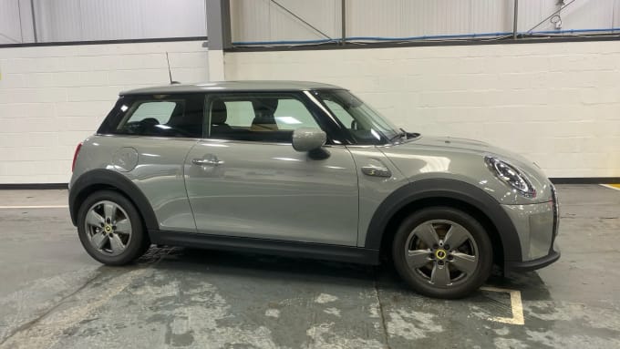 2022 Mini Hatch