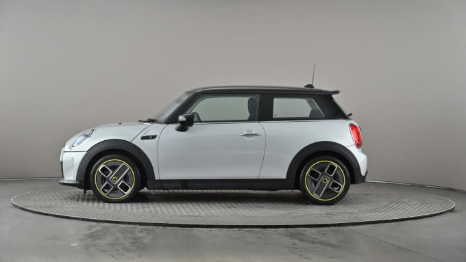 2021 Mini Hatch