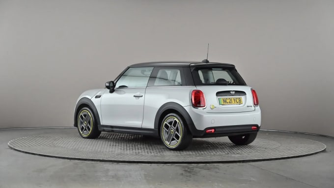 2021 Mini Hatch