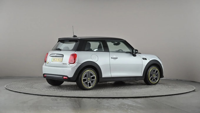 2021 Mini Hatch