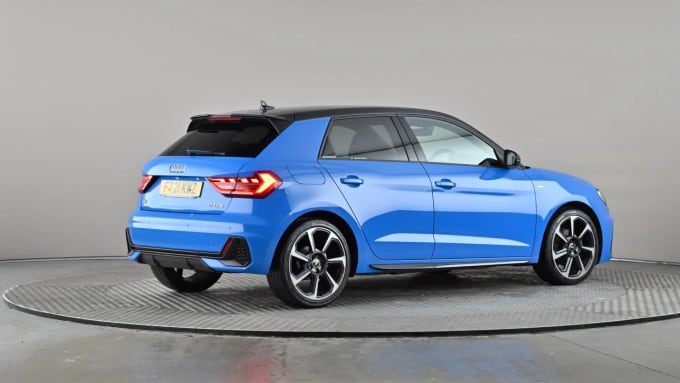 2021 Audi A1