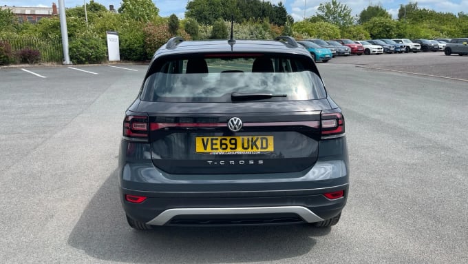 2020 Volkswagen T-cross