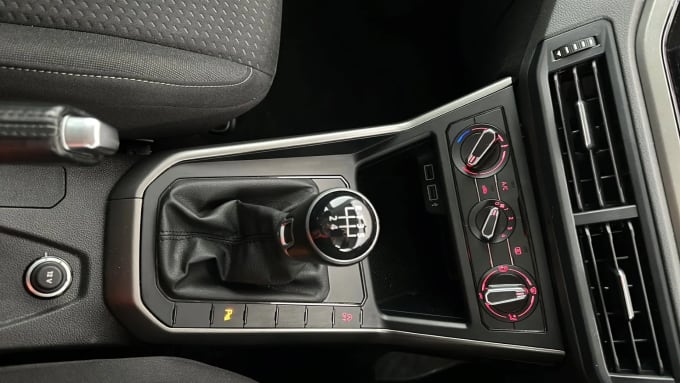 2019 Volkswagen Polo