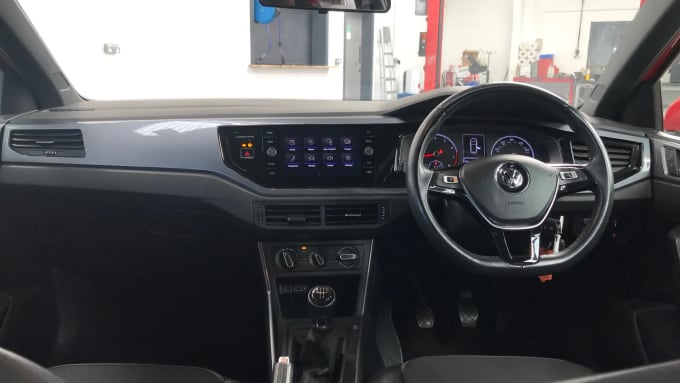 2018 Volkswagen Polo