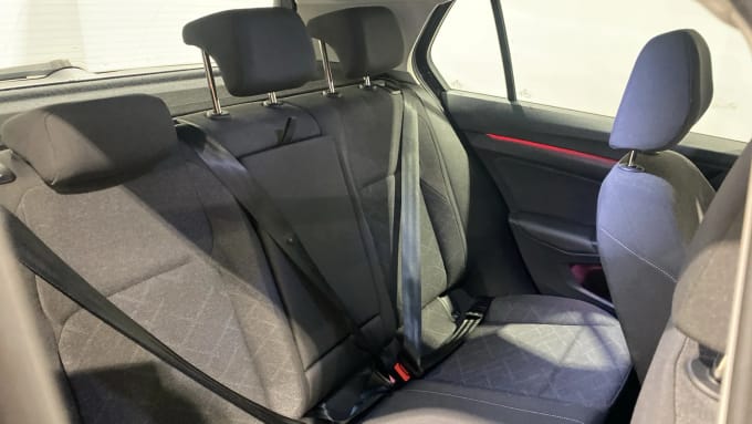 2022 Volkswagen Golf