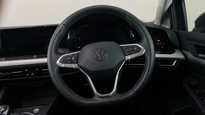 2024 Volkswagen Golf