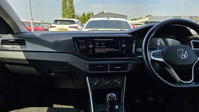 2024 Volkswagen Taigo