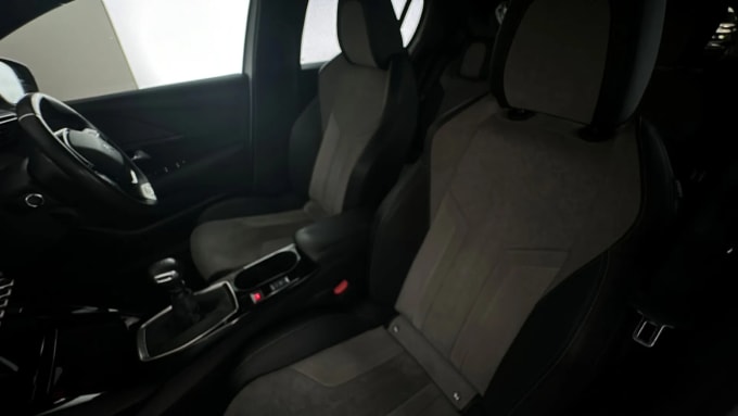 2021 Peugeot 208