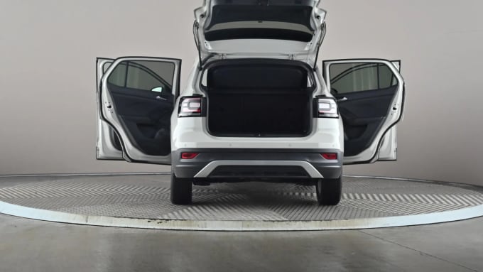 2022 Volkswagen T-cross