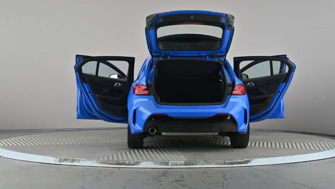 2021 BMW 1 Series