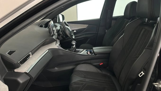 2021 Peugeot 3008