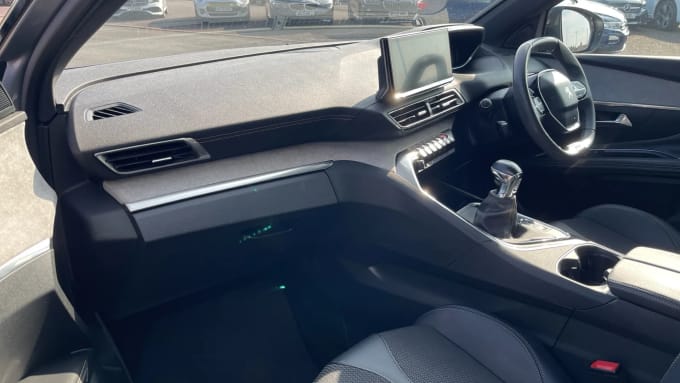 2022 Peugeot 3008