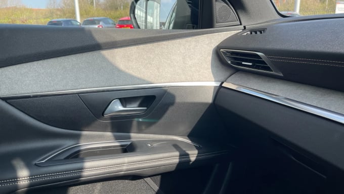 2022 Peugeot 3008