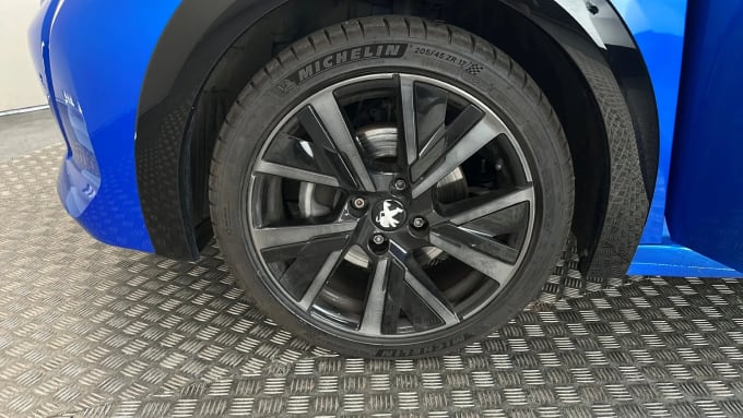 2023 Peugeot 208
