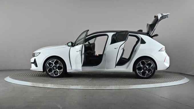 2024 Vauxhall Astra