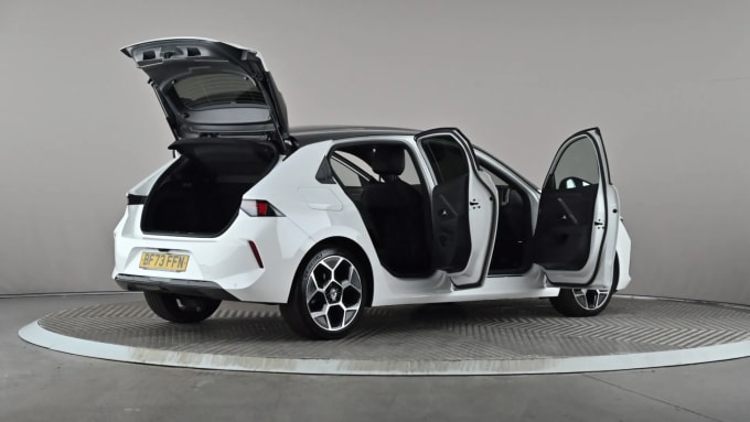 2024 Vauxhall Astra