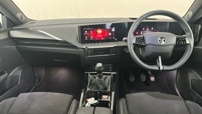 2024 Vauxhall Astra