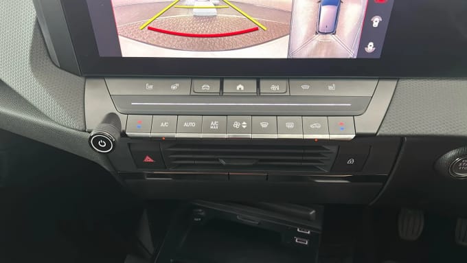2024 Vauxhall Astra